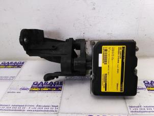 Gebruikte ABS Computer Mercedes E (W212) E-200 CDI 16V BlueEfficiency,BlueTEC Prijs € 108,90 Inclusief btw aangeboden door Autoparts Van De Velde