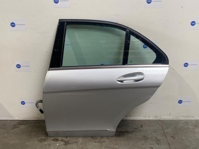 Tür 4-türig links hinten Mercedes C-Klasse