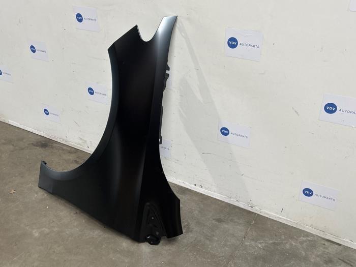 Scherm links-voor Mercedes B-Klasse