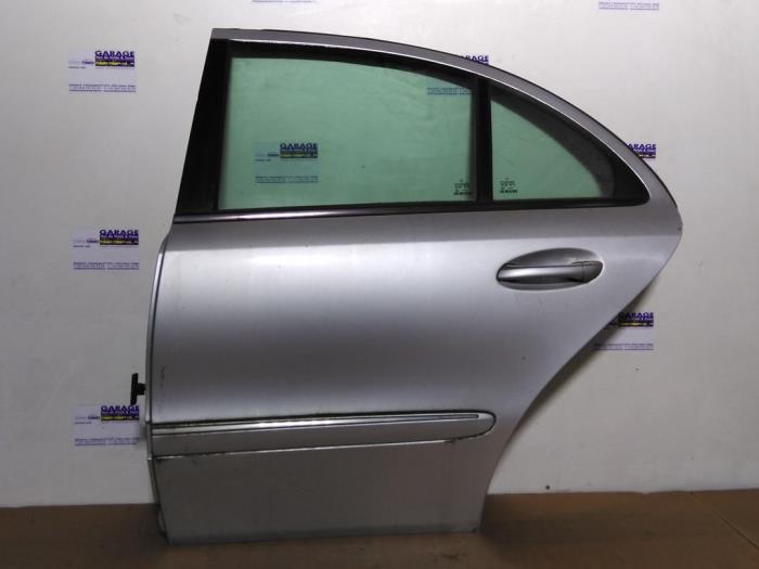 Tür 4-türig links hinten Mercedes E-Klasse