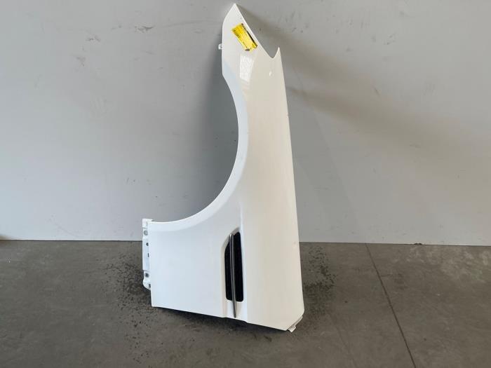 Front wing, left Mercedes SLK