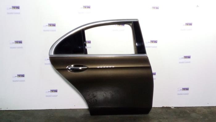 Drzwi prawe tylne wersja 4-drzwiowa Mercedes E-Klasse