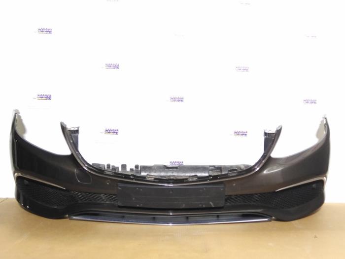 Zderzak przedni Mercedes E-Klasse