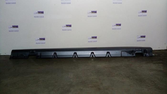 Umbral izquierda Mercedes C-Klasse