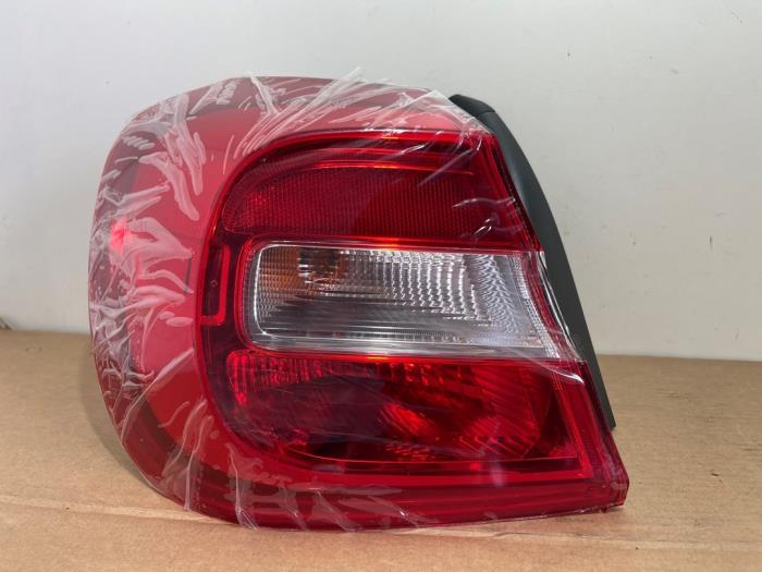 Rücklicht links Mercedes GLA
