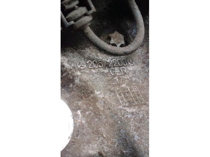 Knuckle bracket, front right Mercedes C-Klasse