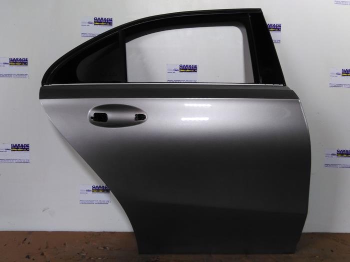 Drzwi prawe tylne wersja 4-drzwiowa Mercedes A-Klasse