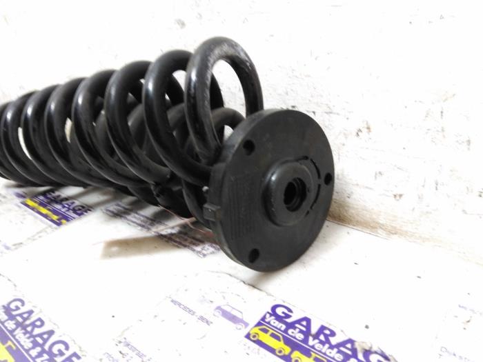 Schraubenfeder hinten Mercedes C-Klasse