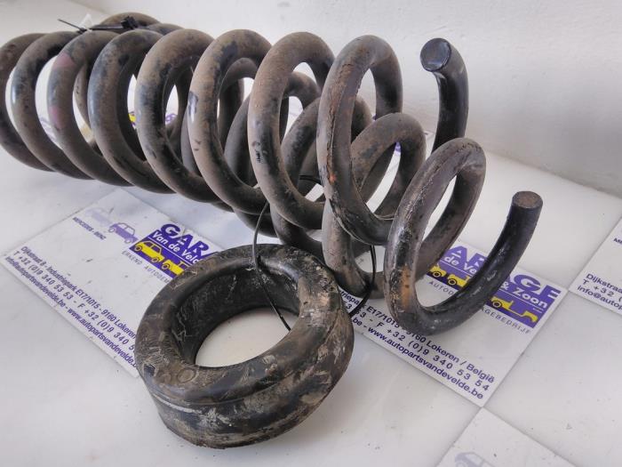Rear coil spring Mercedes C-Klasse