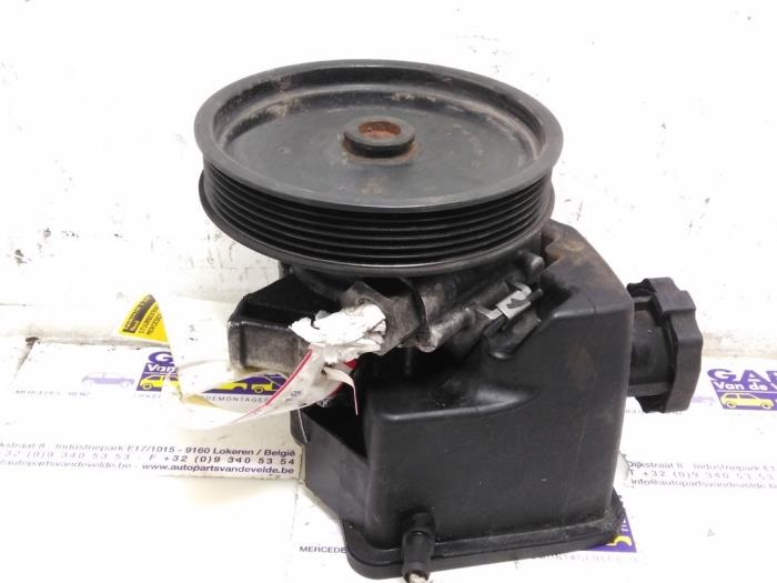 Pompa wspomagania kierownicy Mercedes C-Klasse