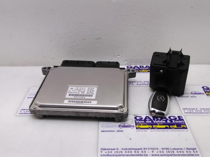 Ordinateur gestion moteur Mercedes C-Klasse