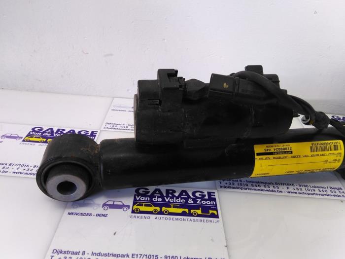 Gasdemper links-achter Mercedes GLE