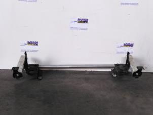 Gebruikte Radiateurbalk Mercedes GLE (V167) 300d 2.0 Turbo 16V 4-Matic Prijs € 175,45 Inclusief btw aangeboden door Autoparts Van De Velde