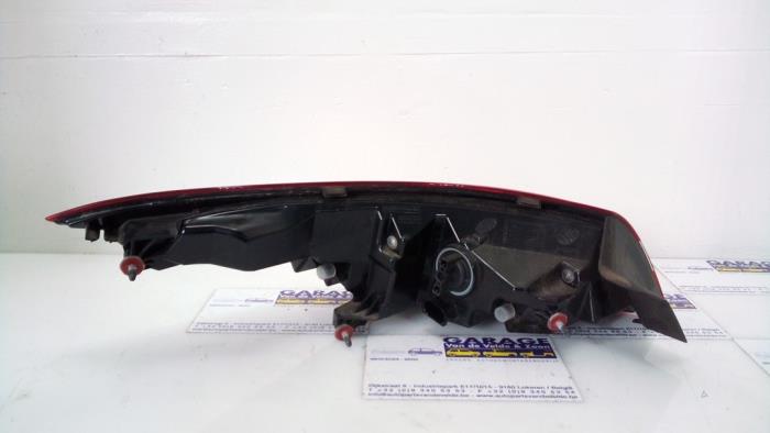 Tylne swiatlo pozycyjne prawe Mercedes CLA