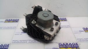 Gebruikte ABS Computer Mercedes B (W246) 1.8 B-180 CDI BlueEFFICIENCY 16V Prijs € 121,00 Inclusief btw aangeboden door Autoparts Van De Velde