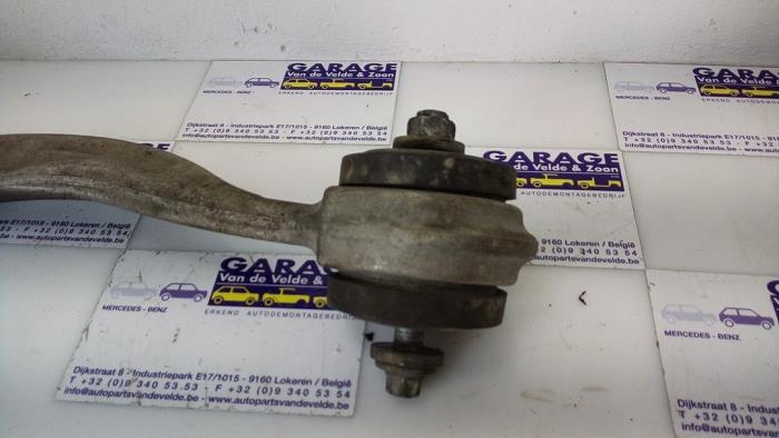 Draagarm links-voor Mercedes E-Klasse