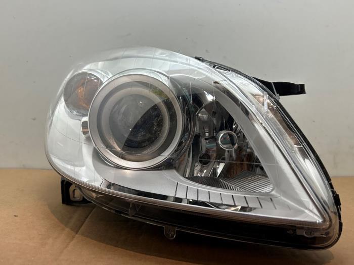 Koplamp rechts Mercedes B-Klasse