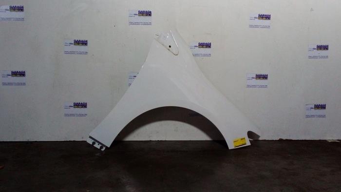 Kotflügel rechts vorne Mercedes B-Klasse