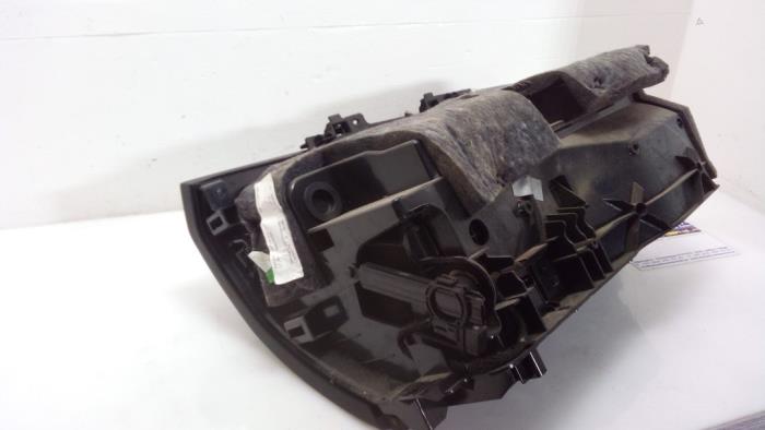 Boîte à gants Mercedes E-Klasse