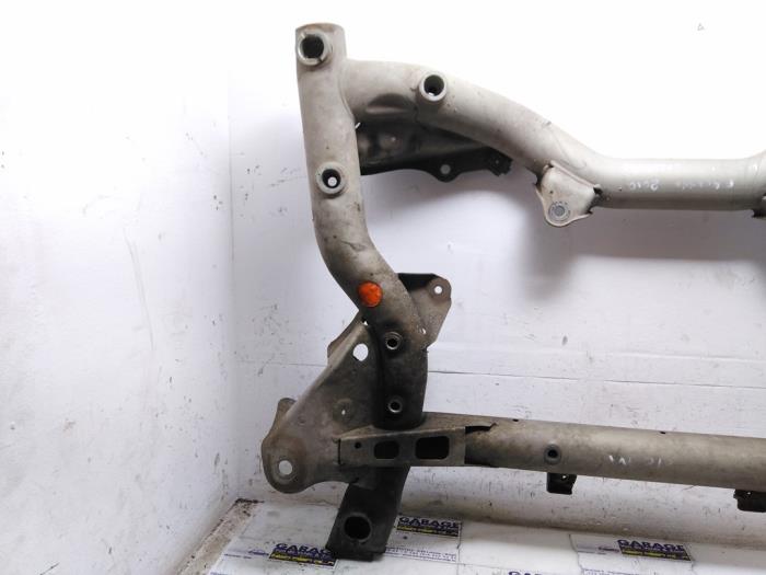 Subframe Mercedes E-Klasse