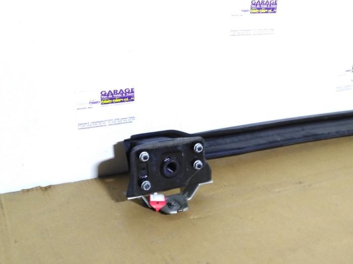 Barre châssis arrière Mercedes C-Klasse