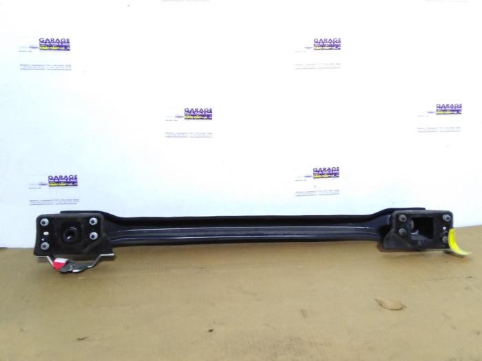 Barre châssis arrière Mercedes C-Klasse