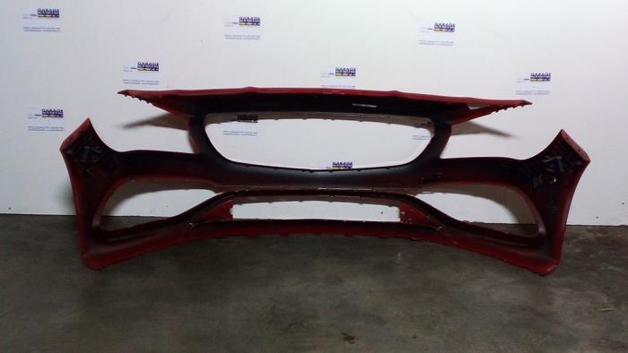 Zderzak przedni Mercedes CLA