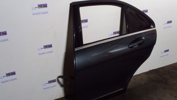 Tür 4-türig links hinten Mercedes C-Klasse