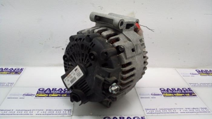 Dynamo Mercedes C-Klasse