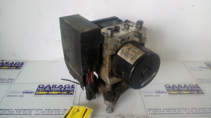 Ordinateur ABS Mercedes C-Klasse