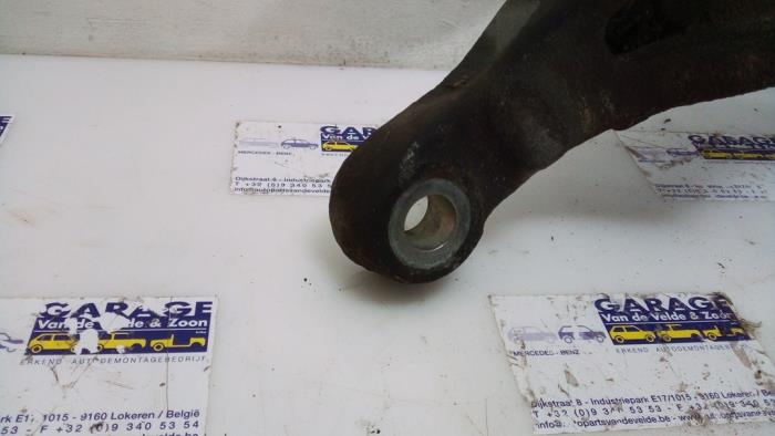 Front wishbone, left Mercedes R-Klasse