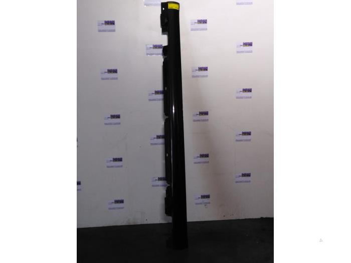 Umbral izquierda Mercedes C-Klasse