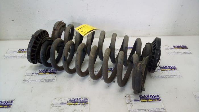 Sprezyna srubowa tyl Mercedes C-Klasse