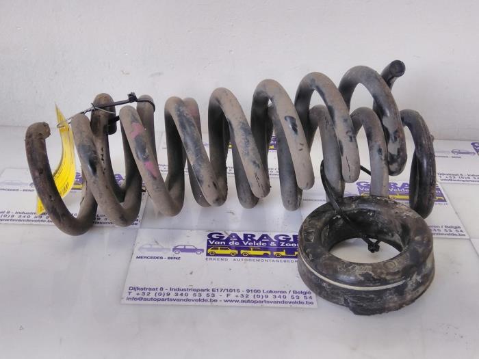 Rear coil spring Mercedes C-Klasse