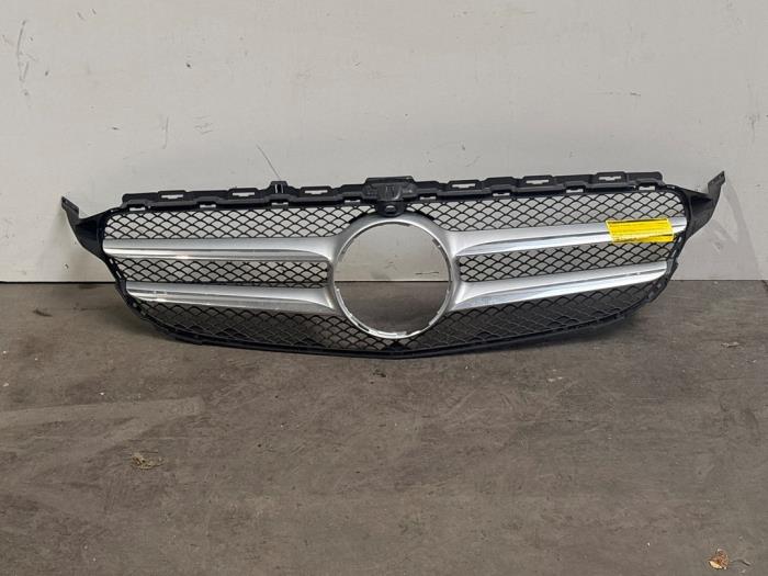 Grill Mercedes C-Klasse