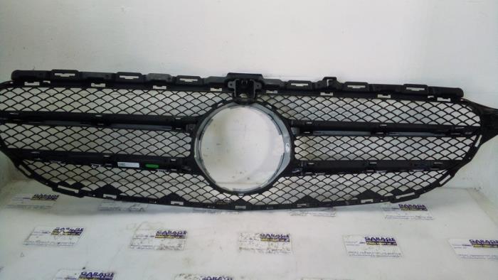 Grill Mercedes C-Klasse