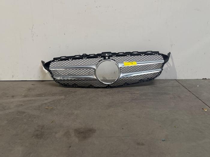 Calandre Mercedes C-Klasse