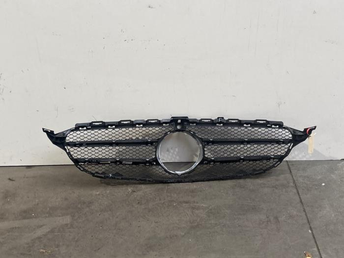 Calandre Mercedes C-Klasse