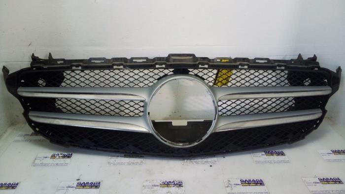 Grill Mercedes C-Klasse