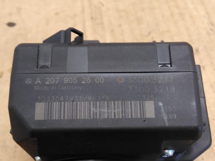 Engine management computer Mercedes C-Klasse