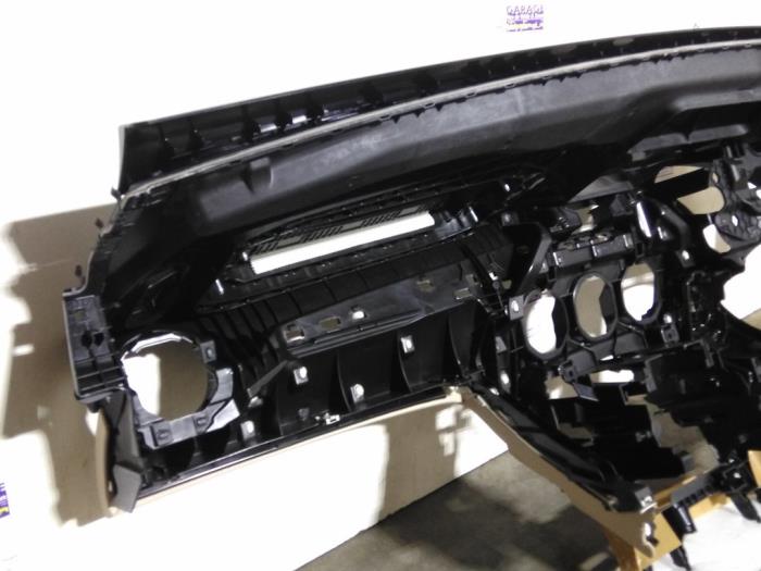 Armaturenbrett Mercedes GLC-Klasse