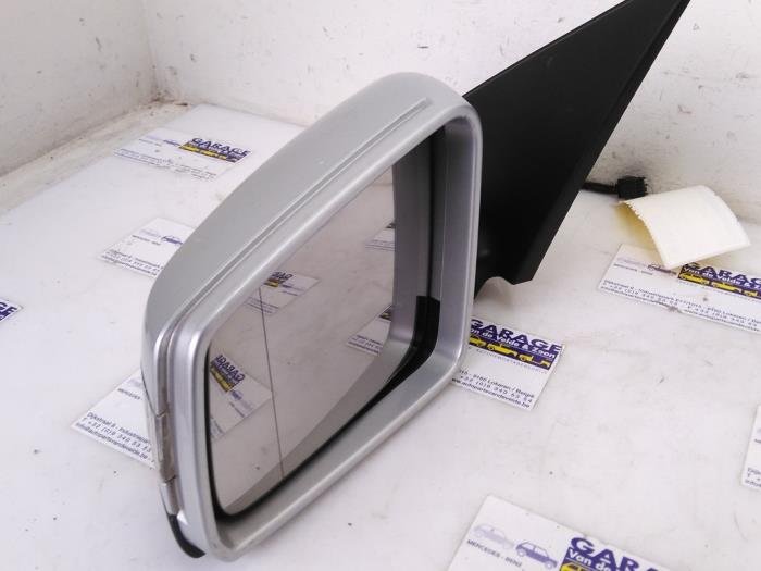 Retrovisor externo izquierda Mercedes C-Klasse