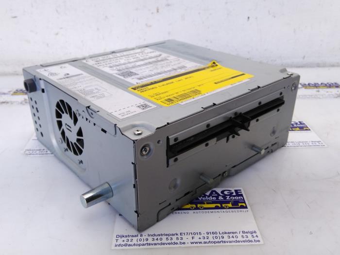 Radio Mercedes C-Klasse