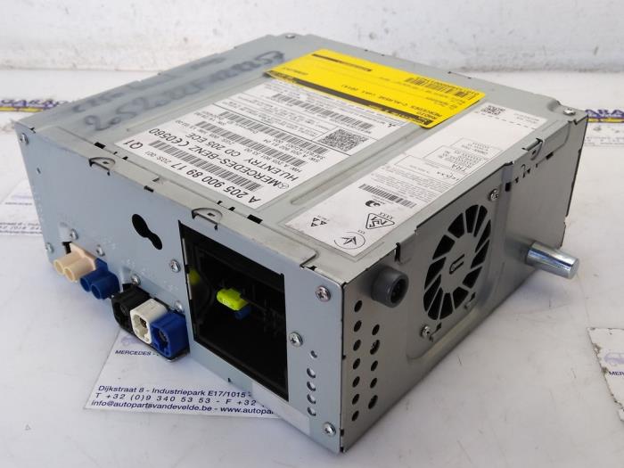 Radio Mercedes C-Klasse
