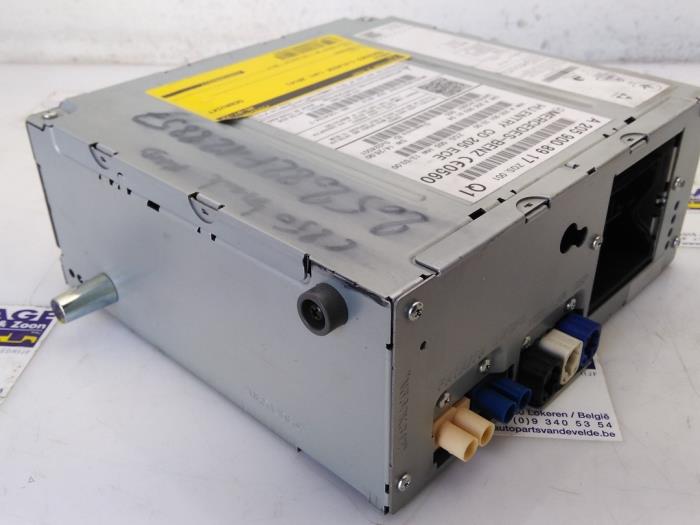 Radio Mercedes C-Klasse