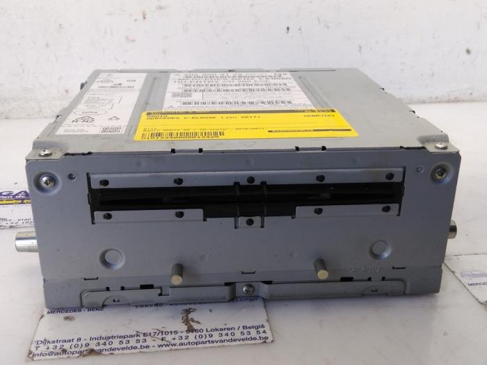 Radio Mercedes C-Klasse