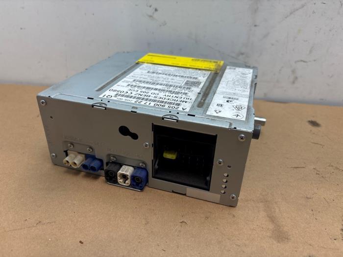 Radio Mercedes C-Klasse