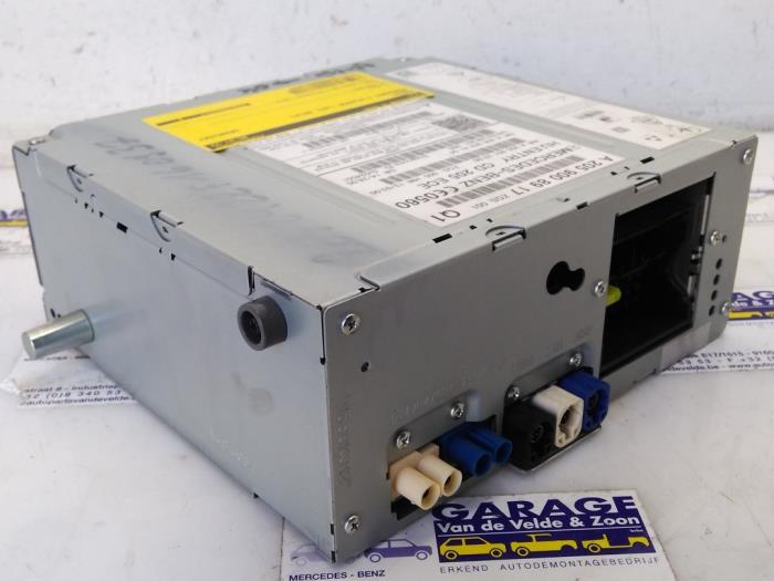 Radio Mercedes C-Klasse