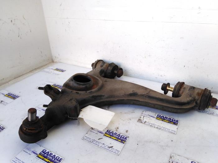 Draagarm links-voor Mercedes E-Klasse