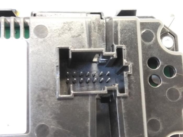 Panneau de commandes chauffage Mercedes E-Klasse